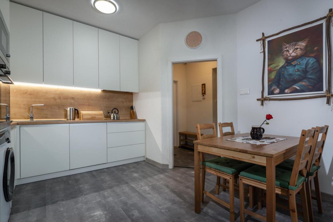 Apartman Lm Liptovský Mikuláš Dış mekan fotoğraf